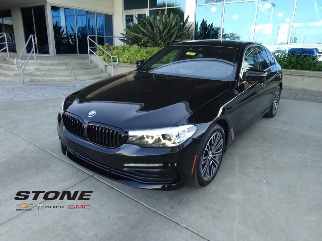 2019 BMW 5 Series 530i